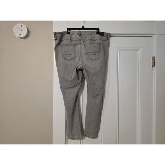 American Eagle Hi-Rise Jegging Womens Size 16 Short Gray Distressed Ripped - Picture 2 of 9